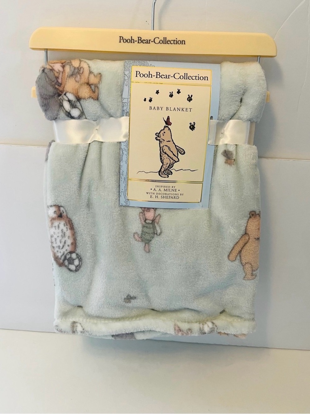 Winnie the Pooh Bear Collection Green Baby Blanket Soccer Eeyore Piglet Owl